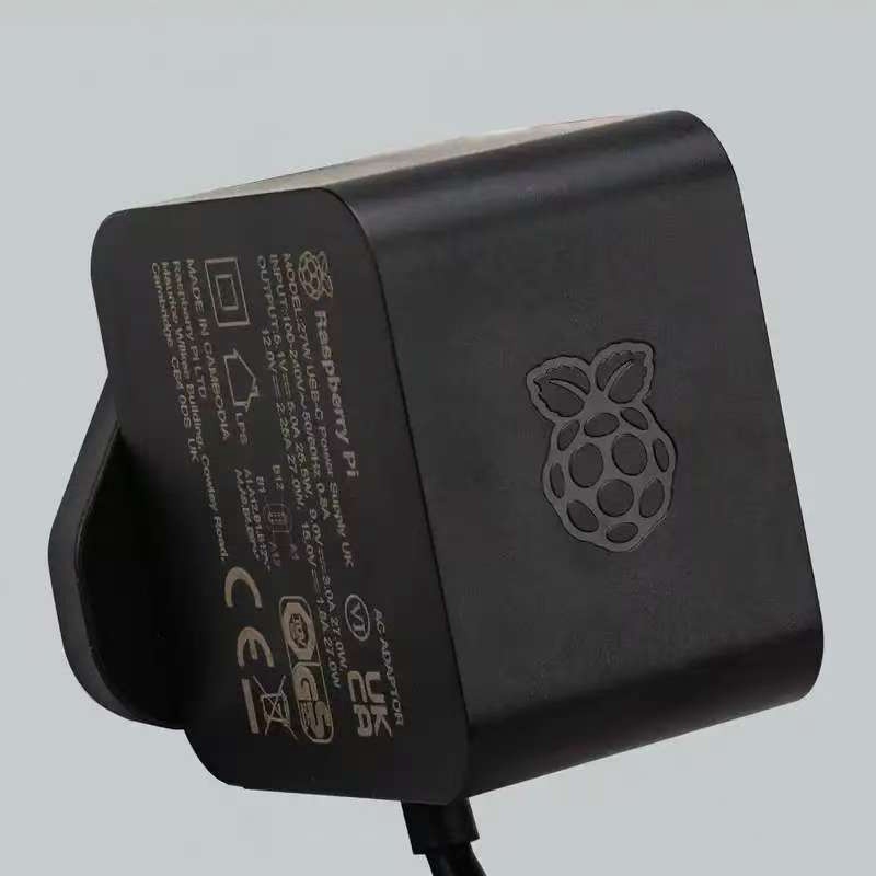 Raspberry Pi 27W USB-C Power Supply White EU